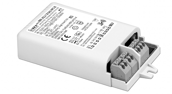 TCI 151122 Mini Jolly 25 DALI NFC LED driver 100-900mA 0,25-25W inbouwmodel
NFC programmeerbaar