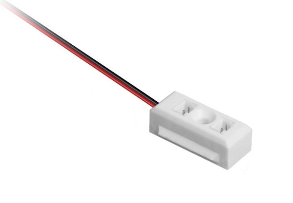 LED verdeler 2 uitgangen voor LED serieschakeling PowerLED's zoals 350mA, 700mA, 1050mA en 1200mA LED's met 1 doorverbindbrug, 2m snoer met miniplug
deze verdelers zijn niet geschikt voor 12V LED's, niet gebruikte uitgangen voorzien van doorverbindingsbrug